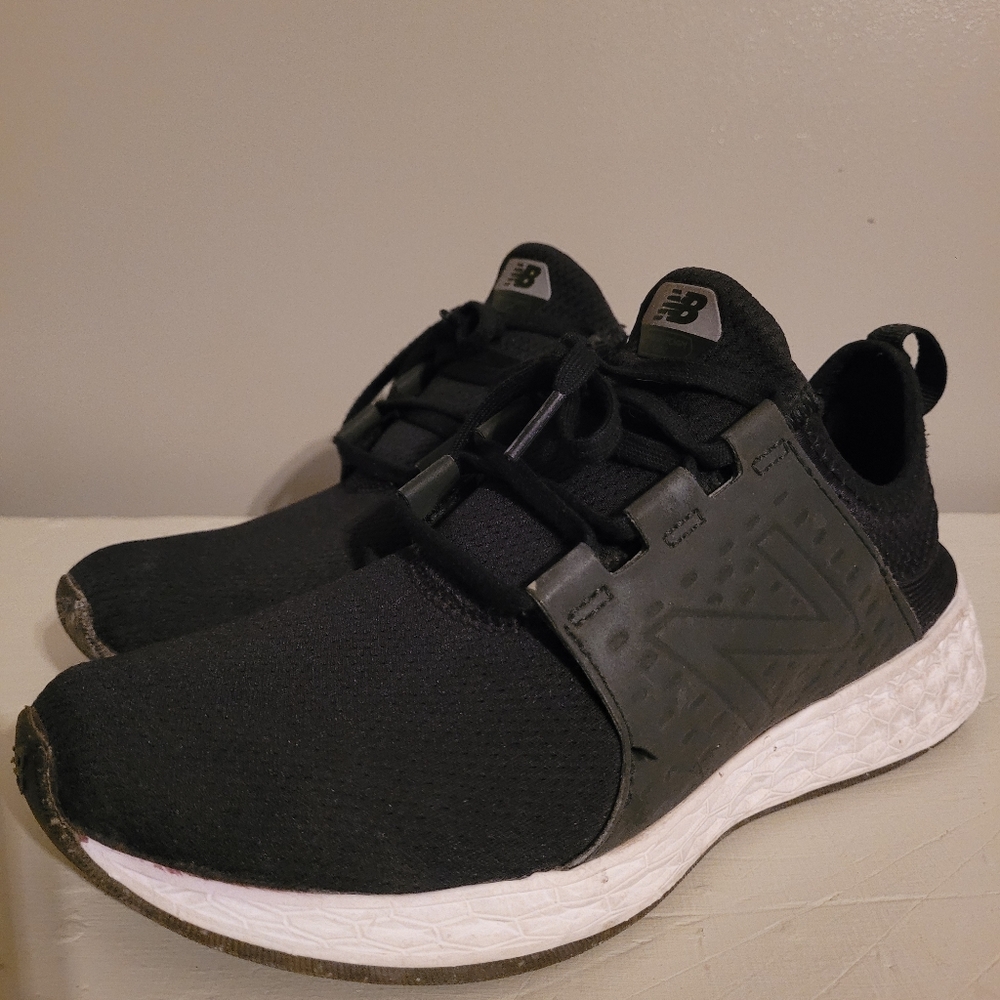 New Balance women's CRUZ black 8.5